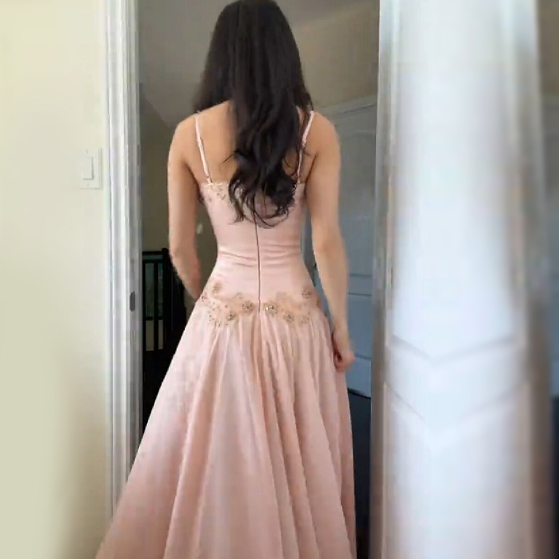 Elegant V-Neck Pink Strapless  - Luxury Lifestyle ulasan dan harga